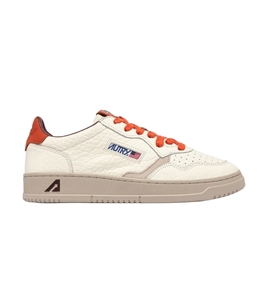 Autry - Footwear - medalist low in sand leather and pumpkin
